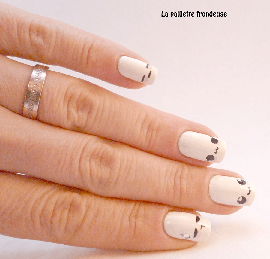 Featured image of post Cute Smiley Nail Art : S is for smiley face.